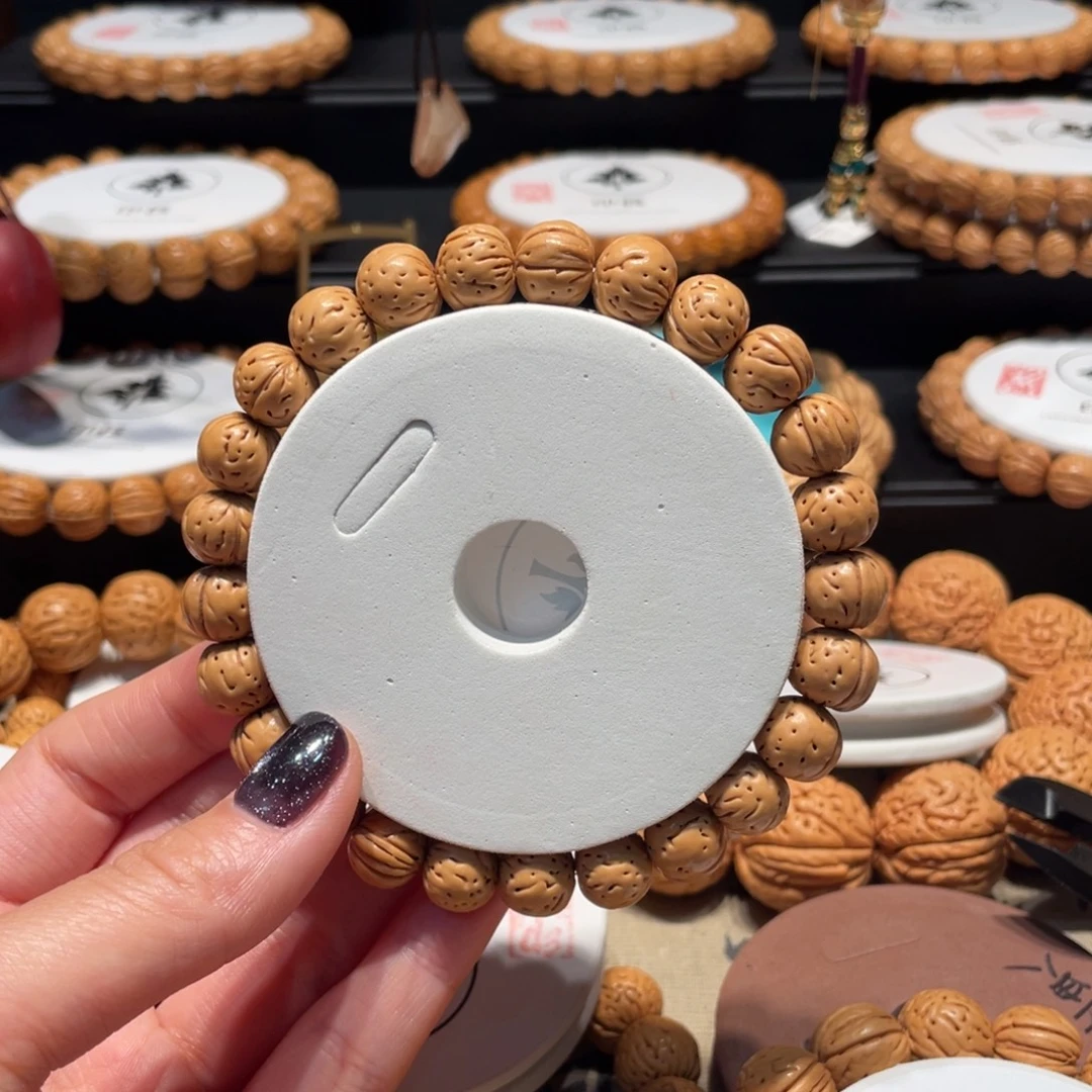 知****桃核手串黄桃手串