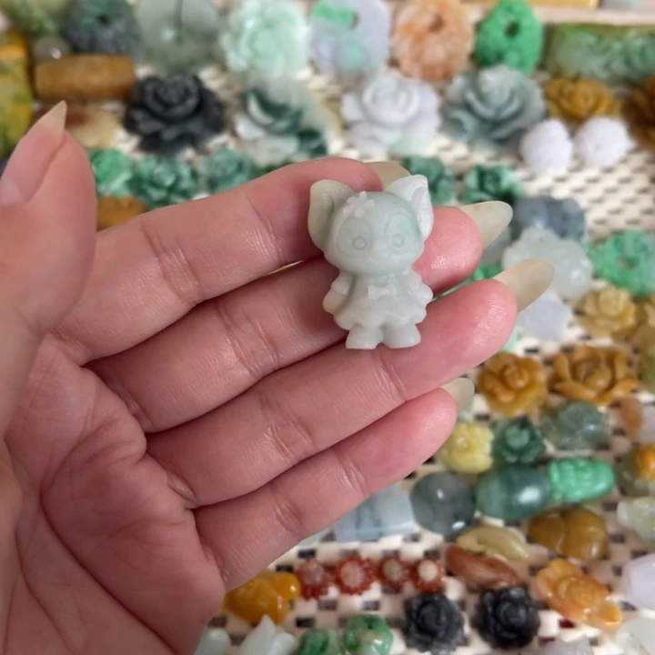 定制翡翠未镶嵌翡翠