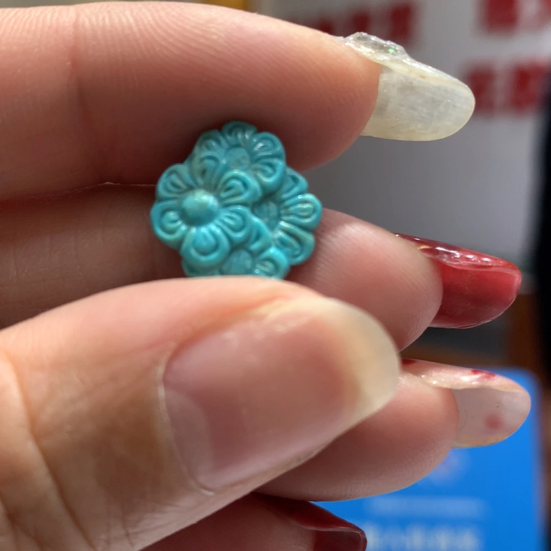 绿松石配饰未镶嵌