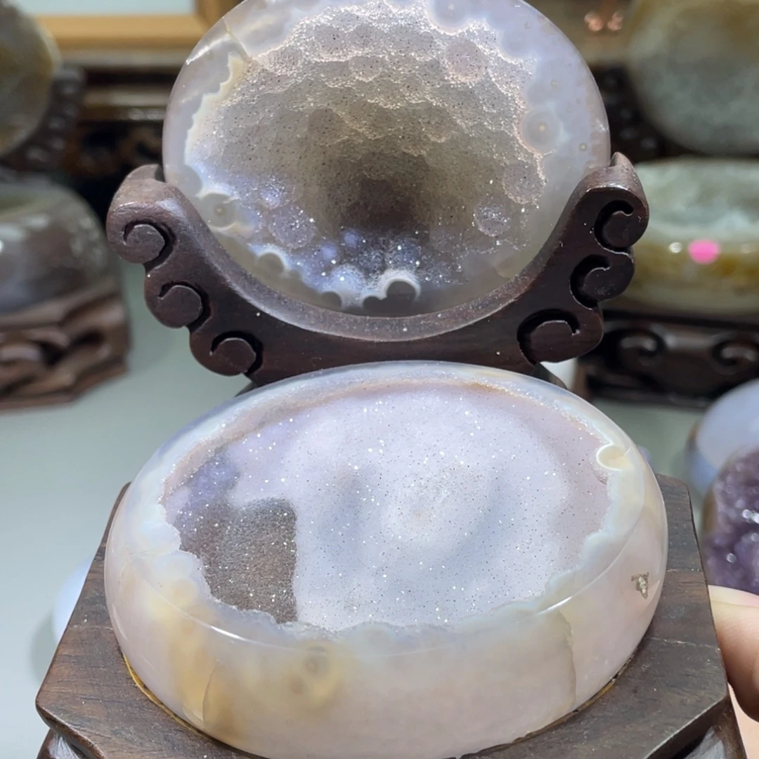 未镶嵌水晶大型摆件（非配饰）聚宝盆