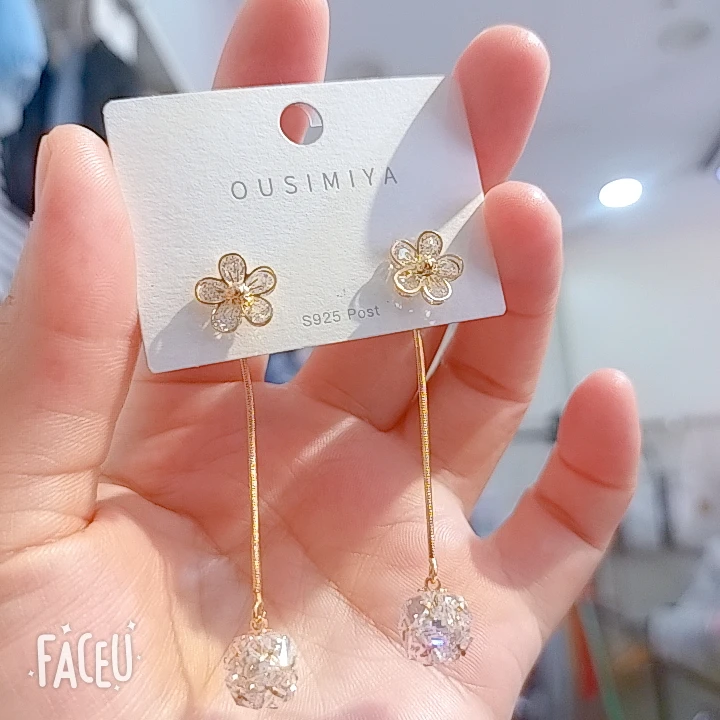 铜合金仿水晶耳饰 防过敏耳针气质长款耳线超仙轻奢饰品时尚耳环