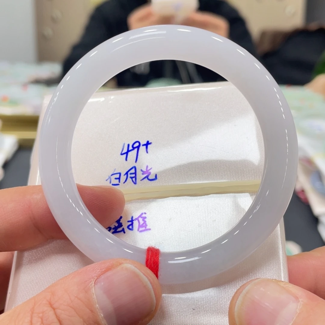 未镶嵌手镯翡翠翡翠