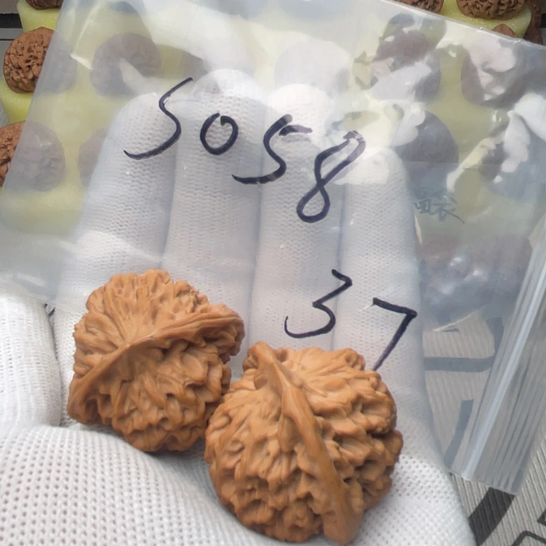 文玩核桃把件秦闷全品37