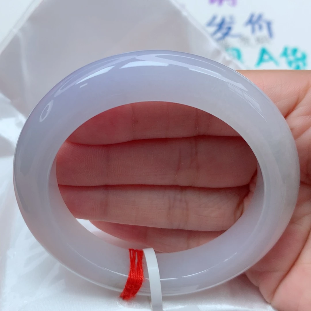 翡翠手镯未镶嵌56.5圈 飘紫底 细腻厚装