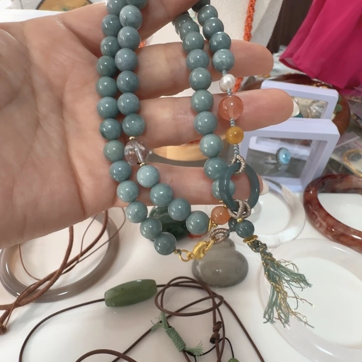 翡翠未镶嵌颈饰蓝系卡8设计款项链天然结构