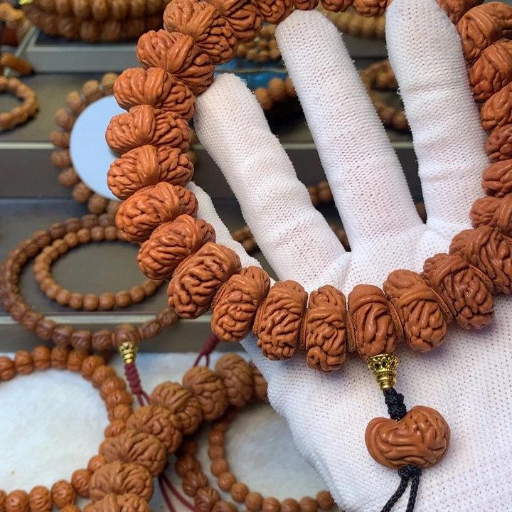 能****桃核手串秦岭龙纹