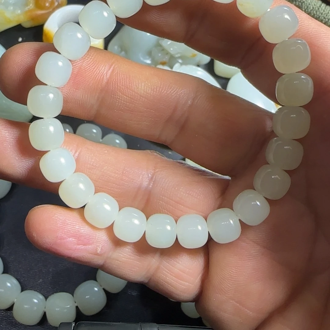 未镶嵌手链和田玉雪*梅