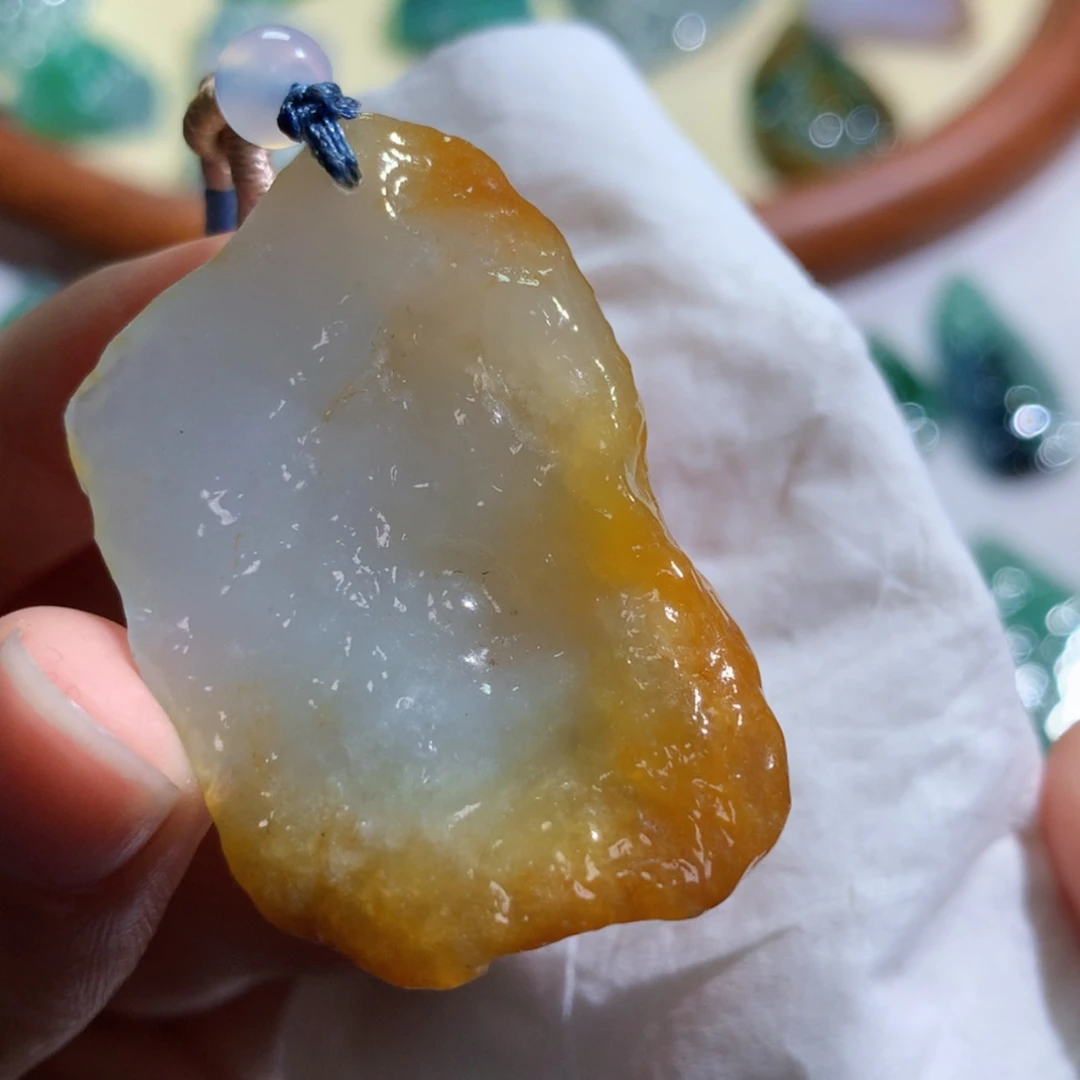 【闪购商品】翡翠吊坠(不含链)未镶嵌 8740