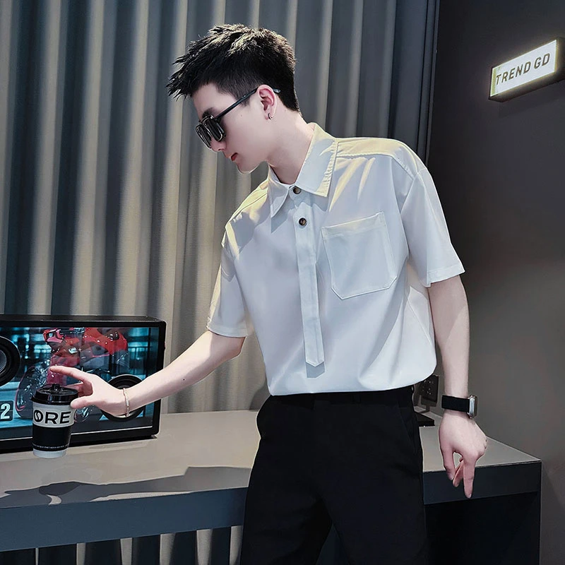 男士短袖衬衫夏季薄款2025新款男生上衣服高级感男装英伦痞帅衬衣