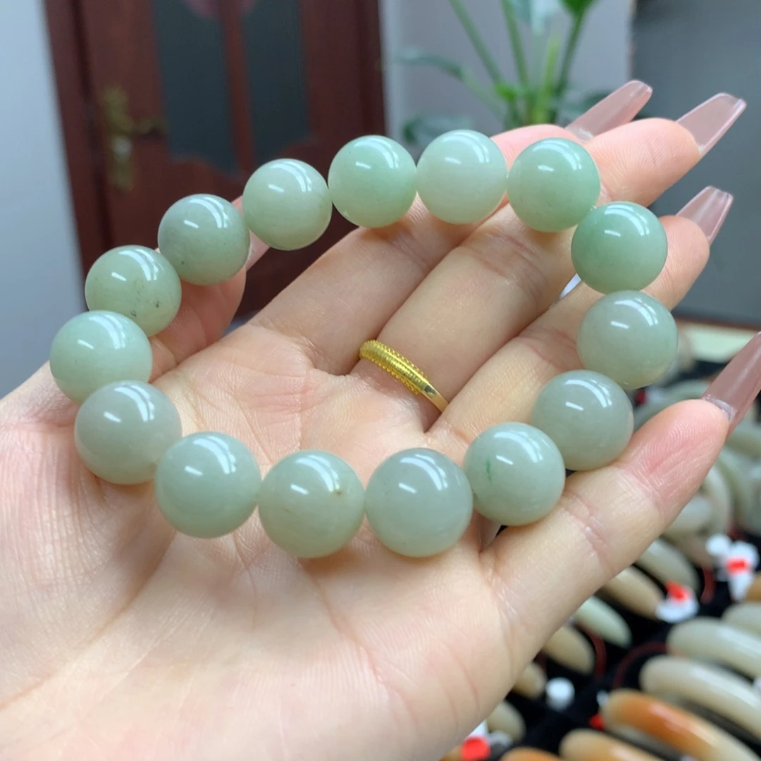 石英质玉串未镶嵌