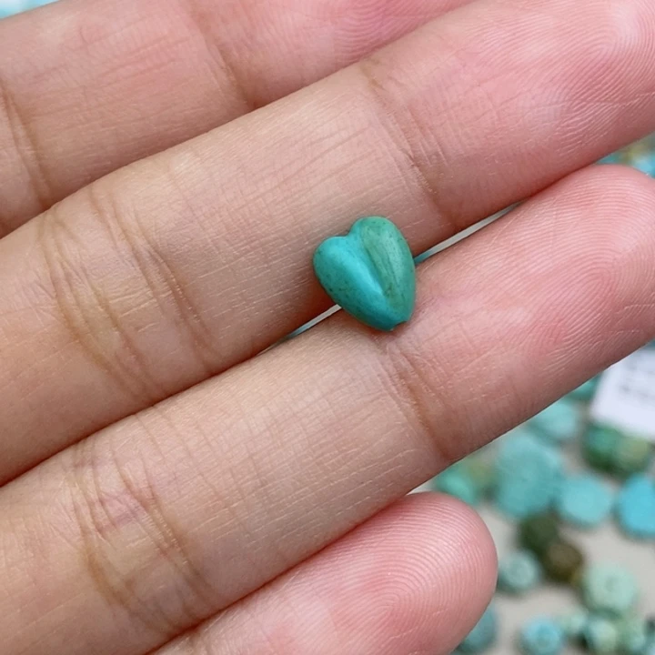 南红玛瑙未镶嵌珠宝奇石