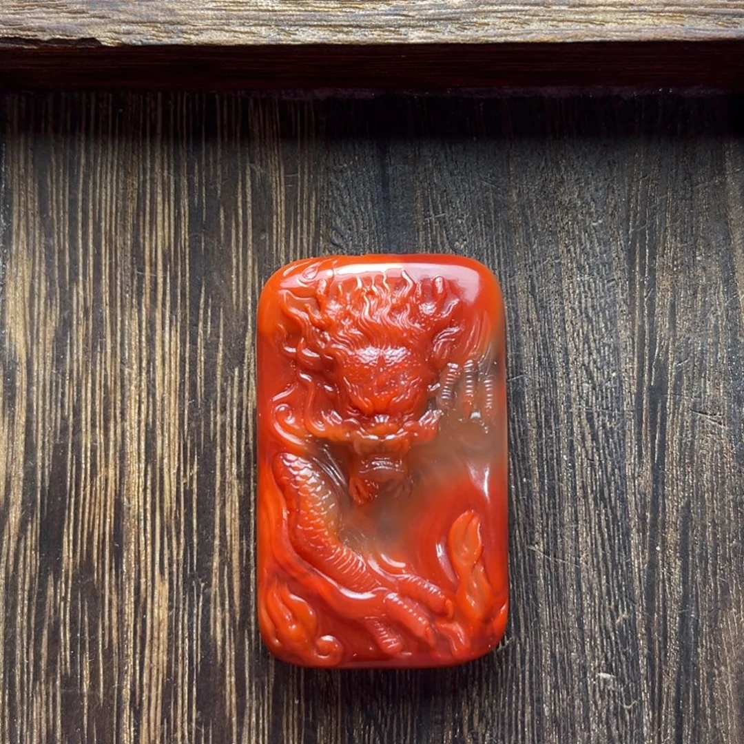 老***哥南红玛瑙未镶嵌颈饰