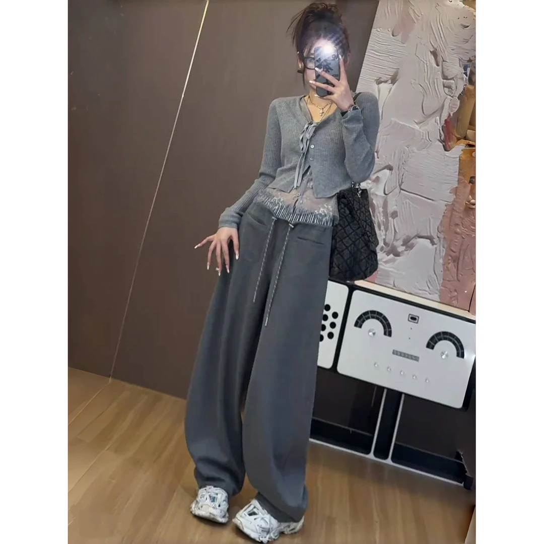 【早秋穿搭】休闲运动套装灰色拼接蕾丝V领系带针织衫阔腿裤两件套