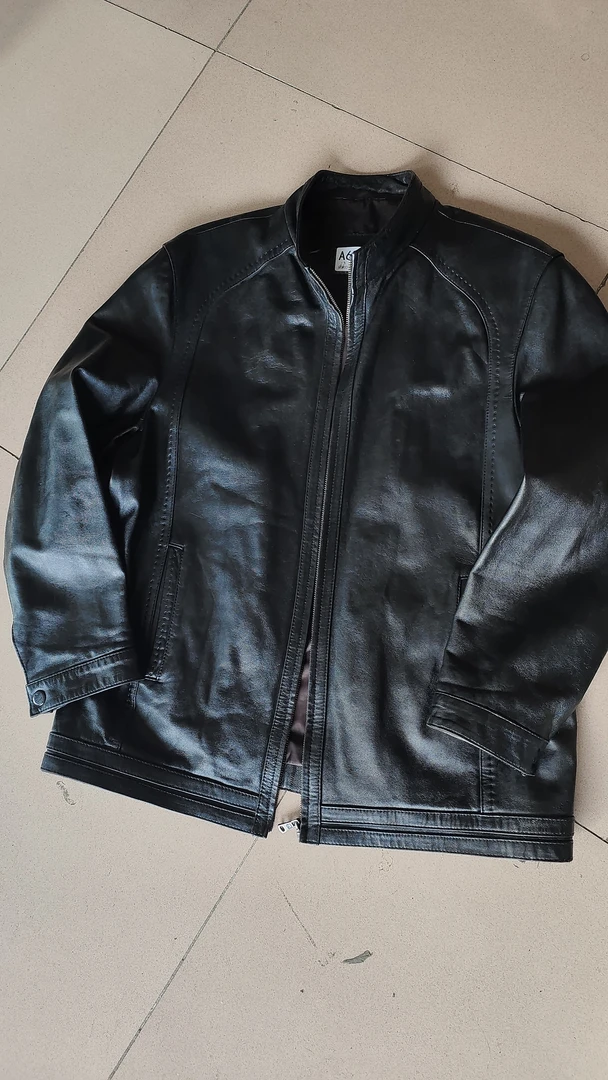 衣凡服饰瑕疵款皮衣颜色款式尺码以直播间介绍为准请勿抢拍盲拍