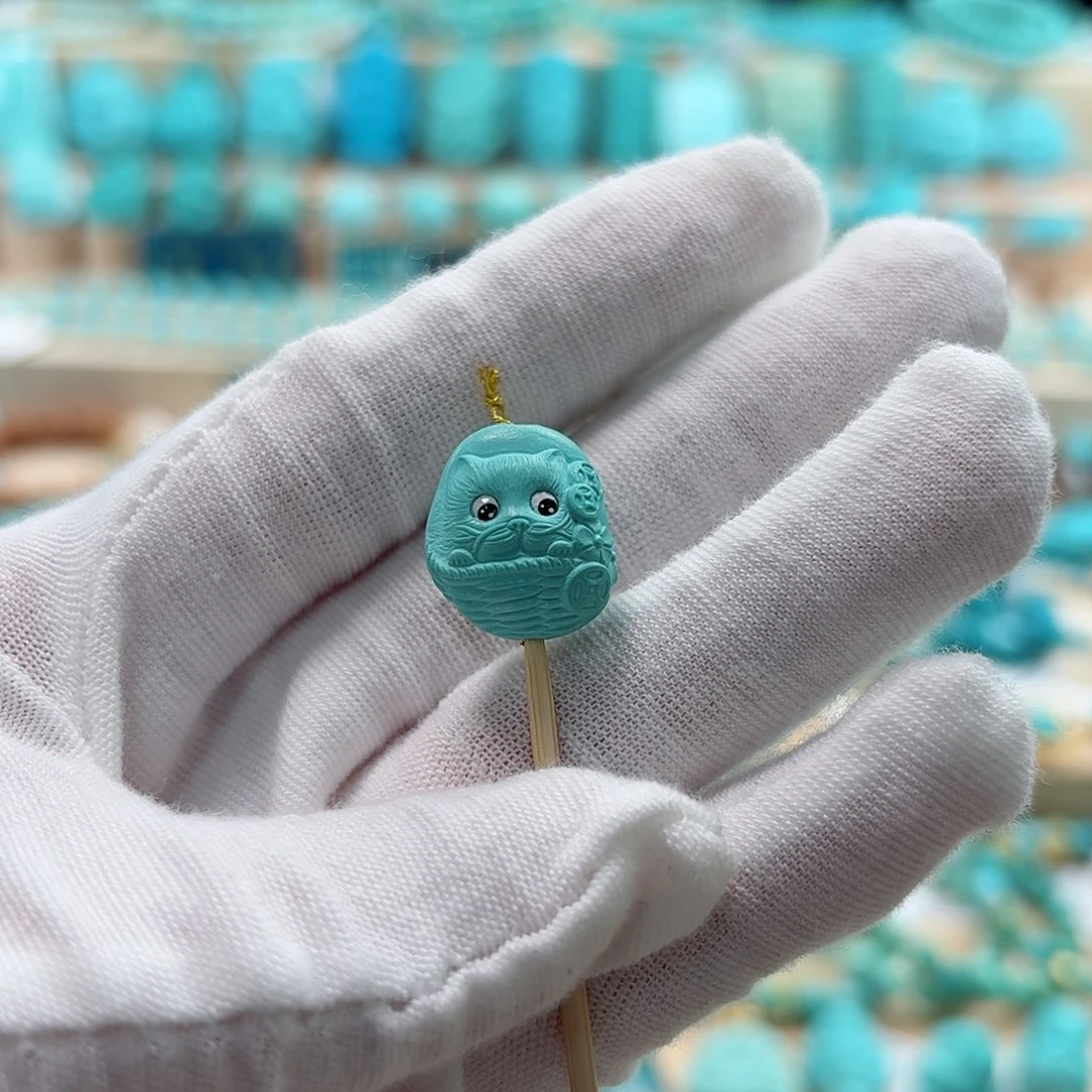 绿松石未镶嵌珠宝奇石