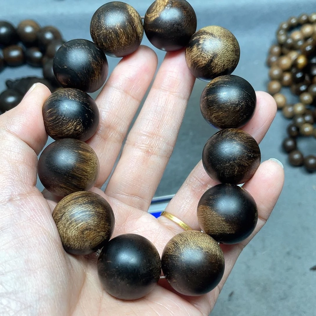 沉香手串白棋瘤疤2.0