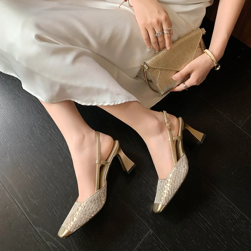 Van Gerch真皮一字带6cm时尚百搭夏季法式粗跟浅口仙女凉鞋买1赠3