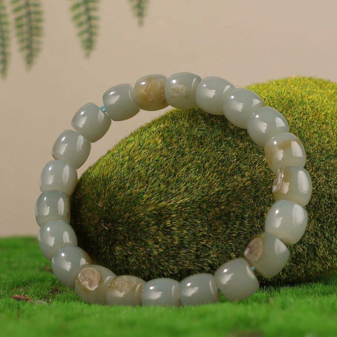 XD8796二十世纪和田玉桶珠手串