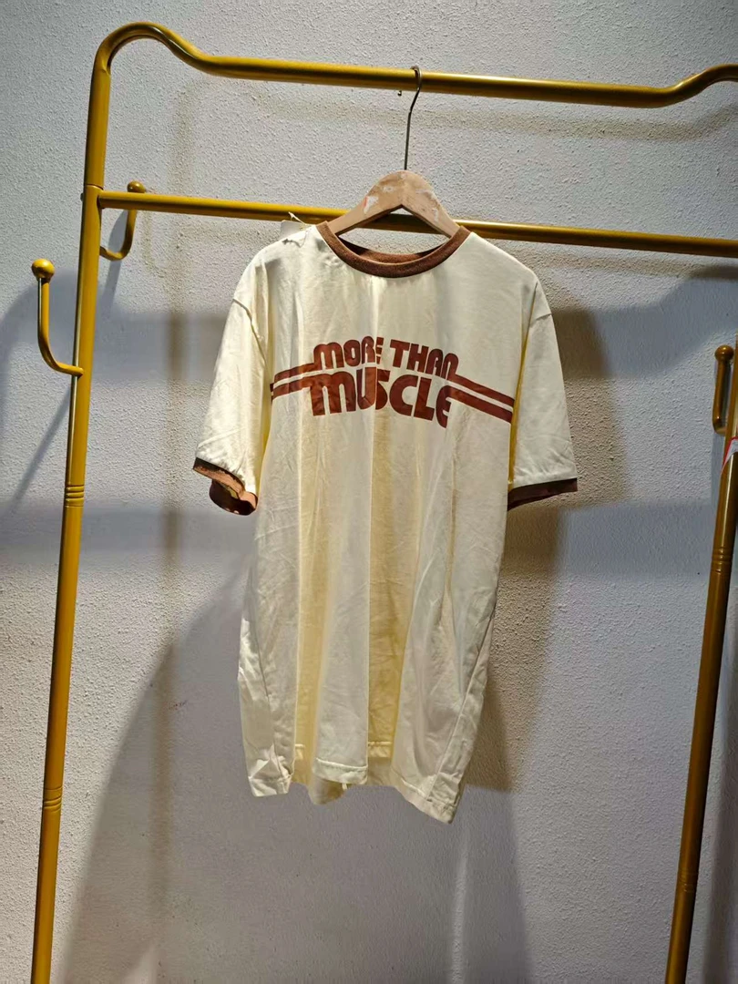 唯琳剪标  7仓F2-10-1434款 100棉米白圆领字母印花短袖T恤