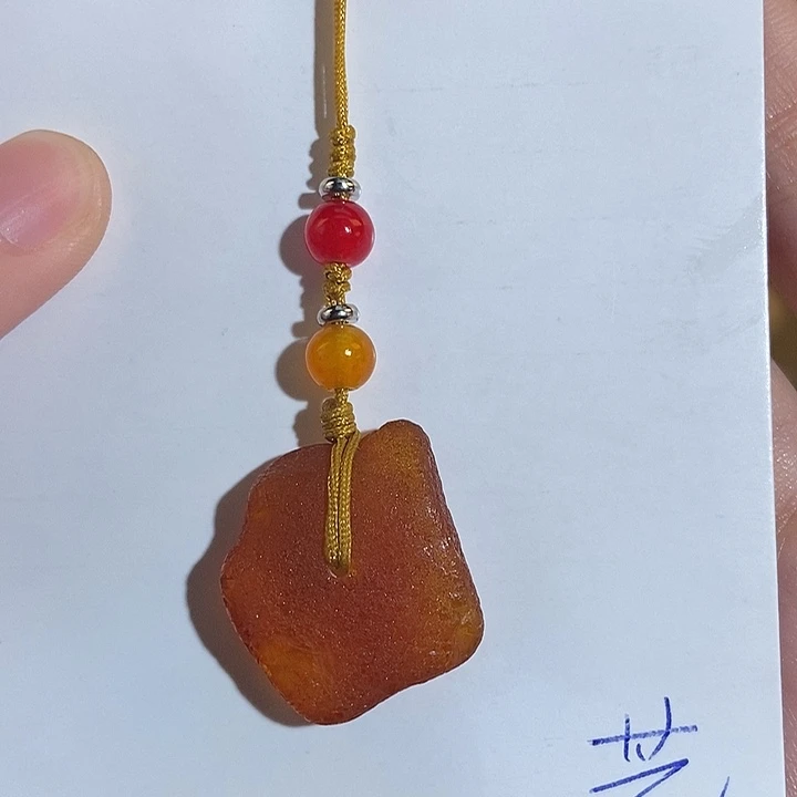 渔****琥珀未镶嵌珠宝奇石