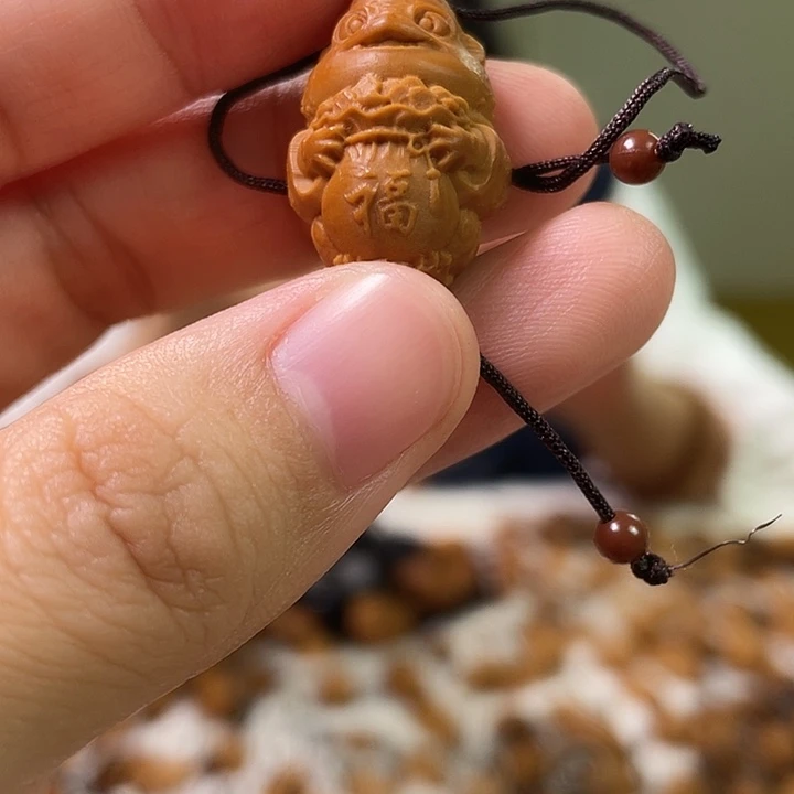 橄榄核吊坠橄榄核