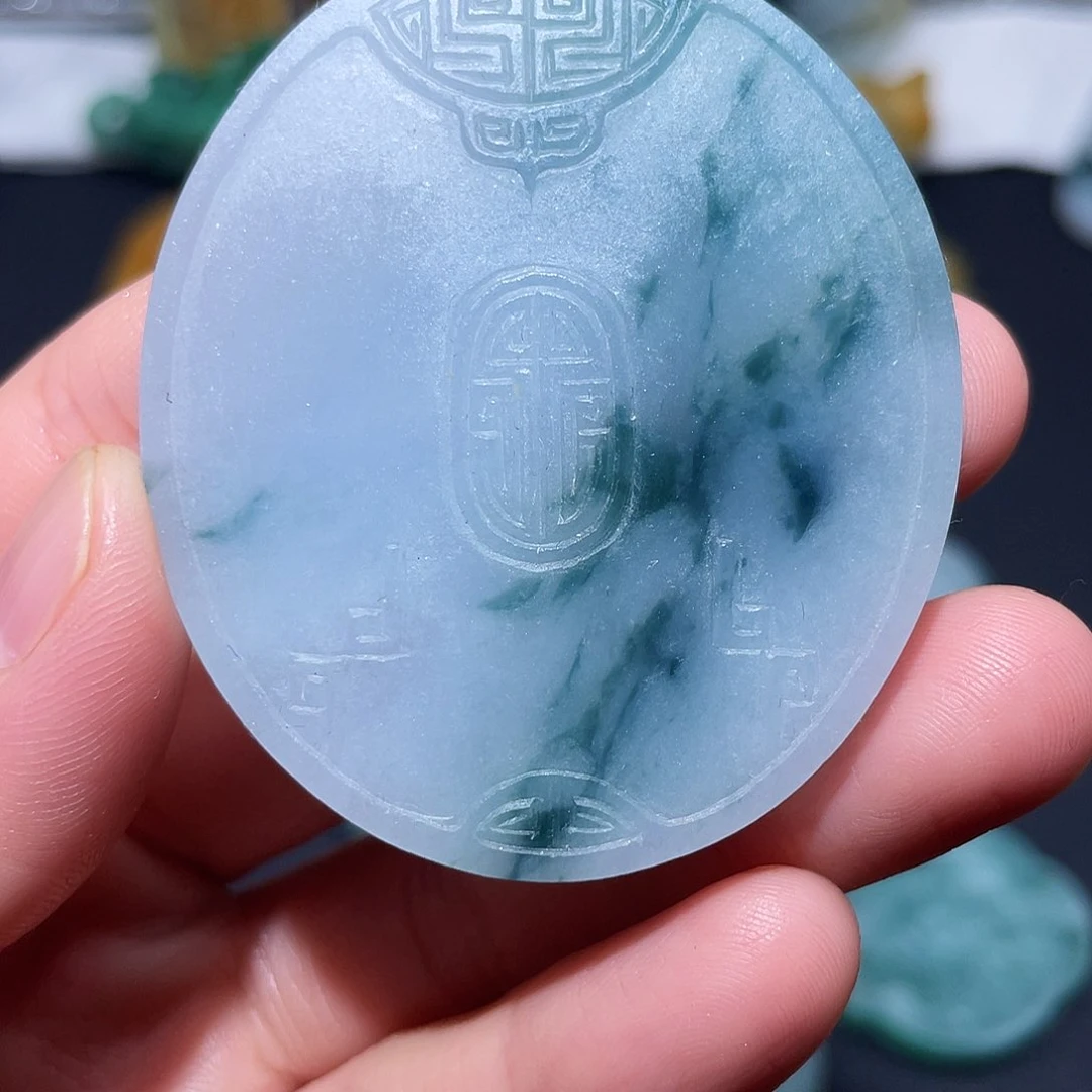 定制翡翠未镶嵌翡翠