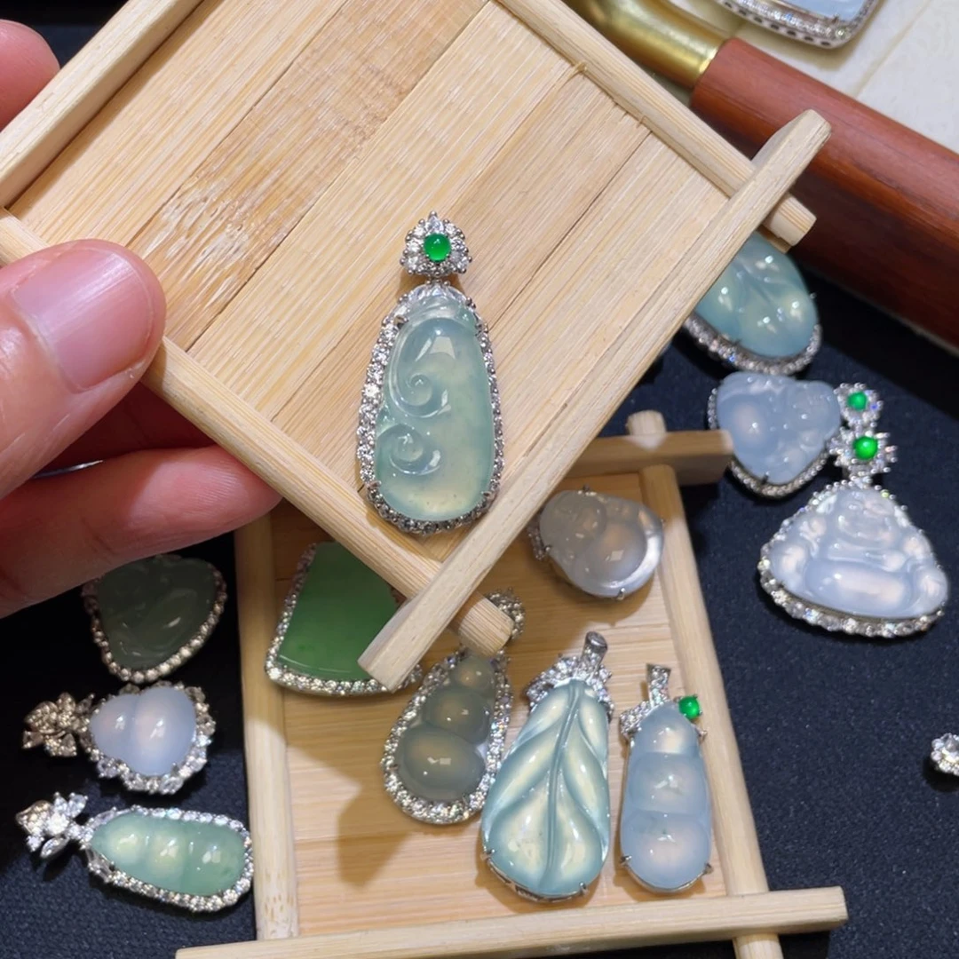 翡翠银S925镶嵌吊坠(不含链)