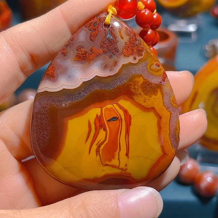 玛瑙/玉髓吊坠(不含链)未镶嵌天***。