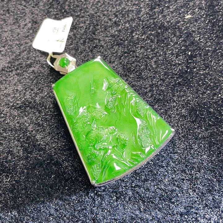 翡翠颈饰未镶嵌79，