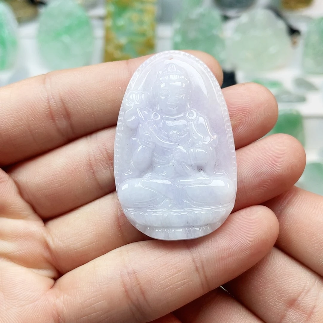 翡翠颈饰未镶嵌大势至