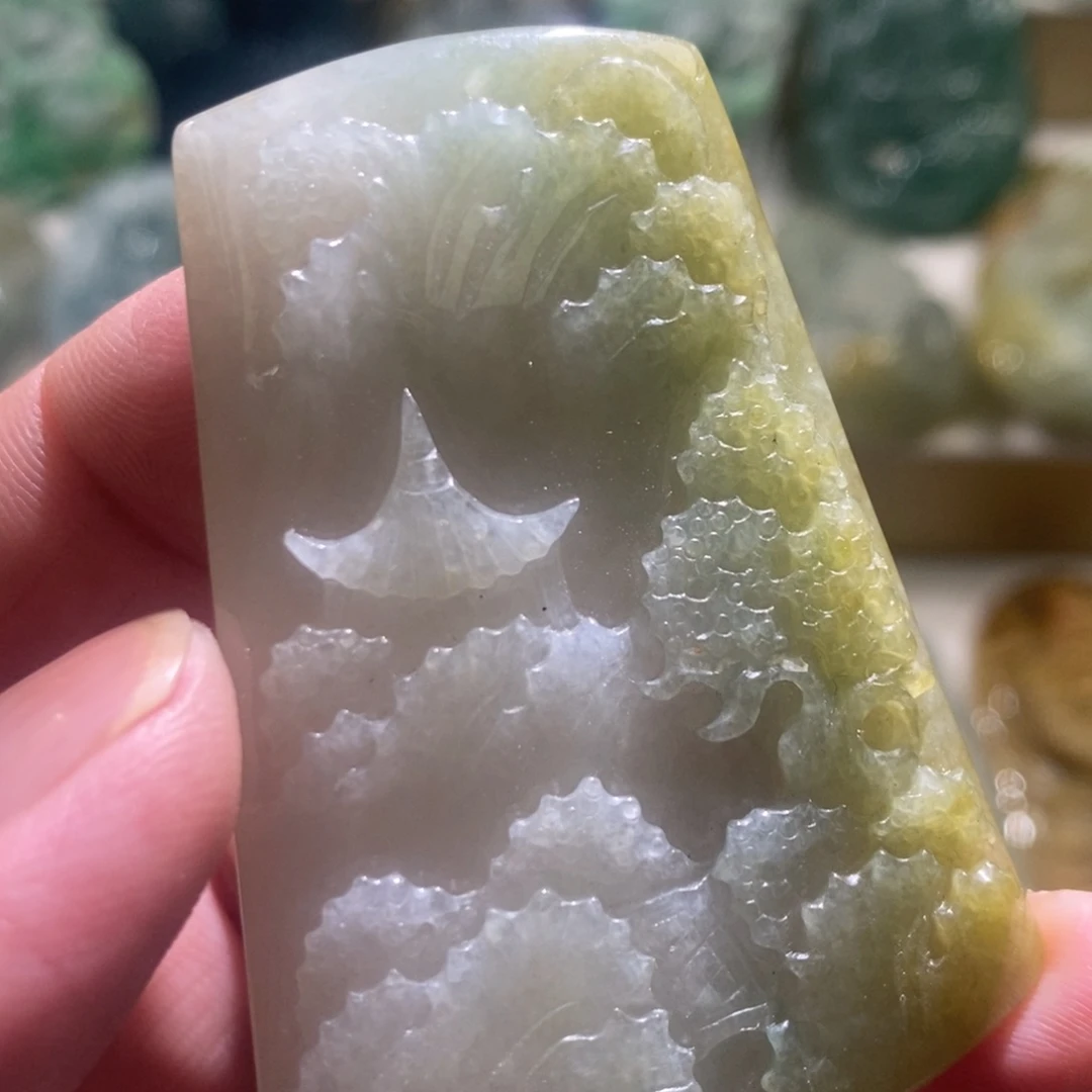 【闪购商品】翡翠颈饰未镶嵌11111111111111