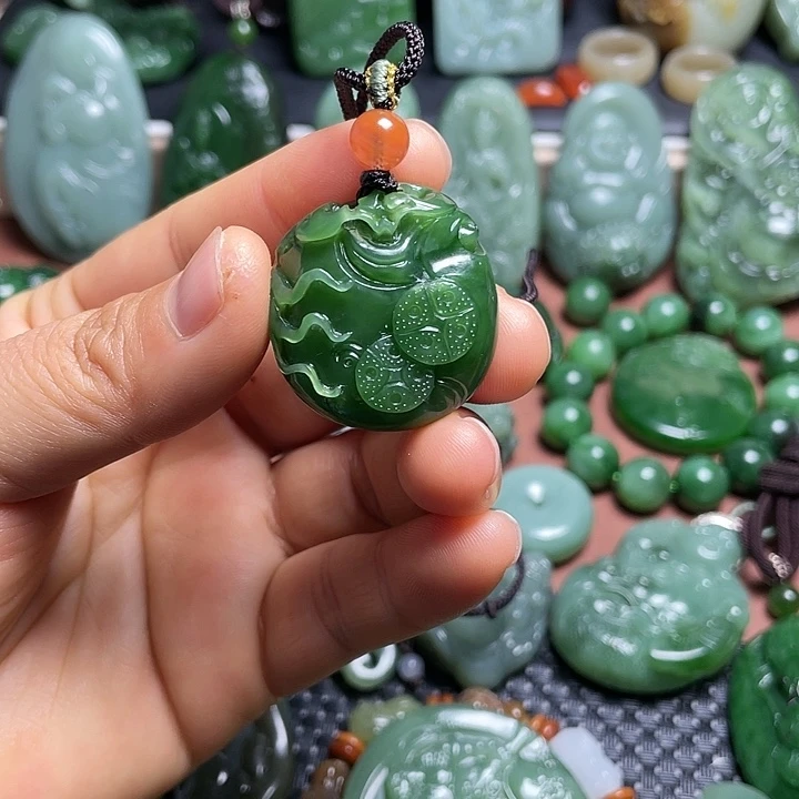 和田玉挂件未镶嵌