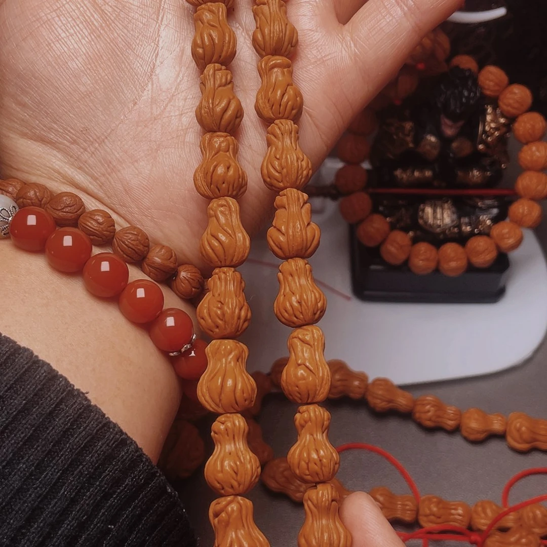 吊坠桃核龙纹桃枭