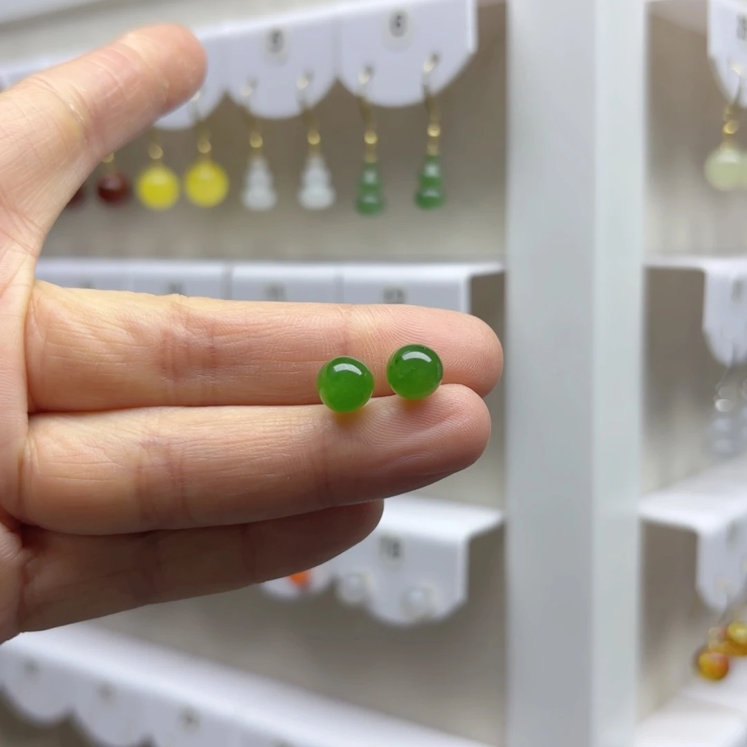 银S925镶嵌和田玉耳饰8m m