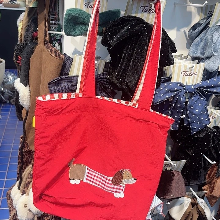 非金属布艺红色腊肠狗刺绣 双面包包