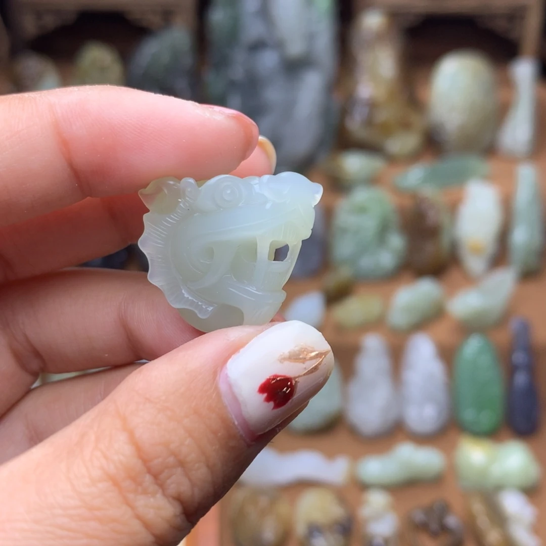 和田玉挂件未镶嵌