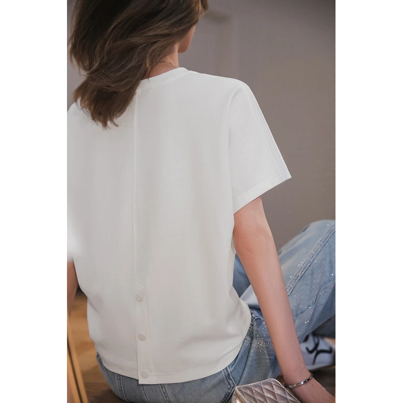 【季末折扣】小谷粒跃动T恤圆领直筒开衩纯白T恤