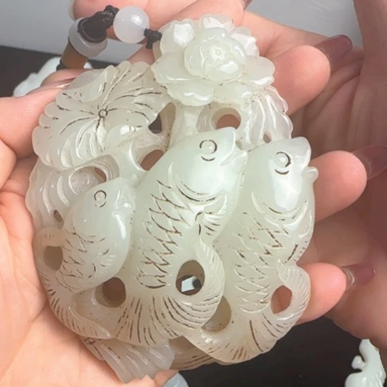 和田玉（糖玉）未镶嵌颈饰
