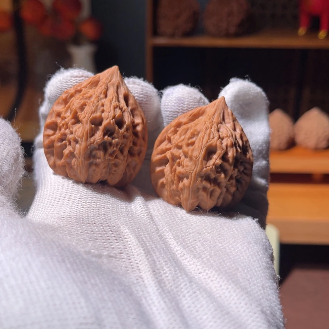 薛***猫把件文玩核桃34 灯笼
