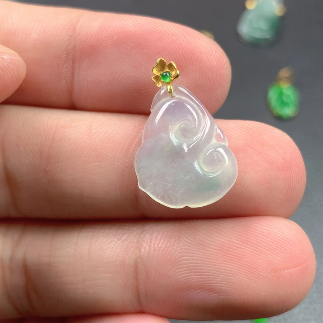 【闪购商品】颈饰18K金镶嵌翡翠翡翠