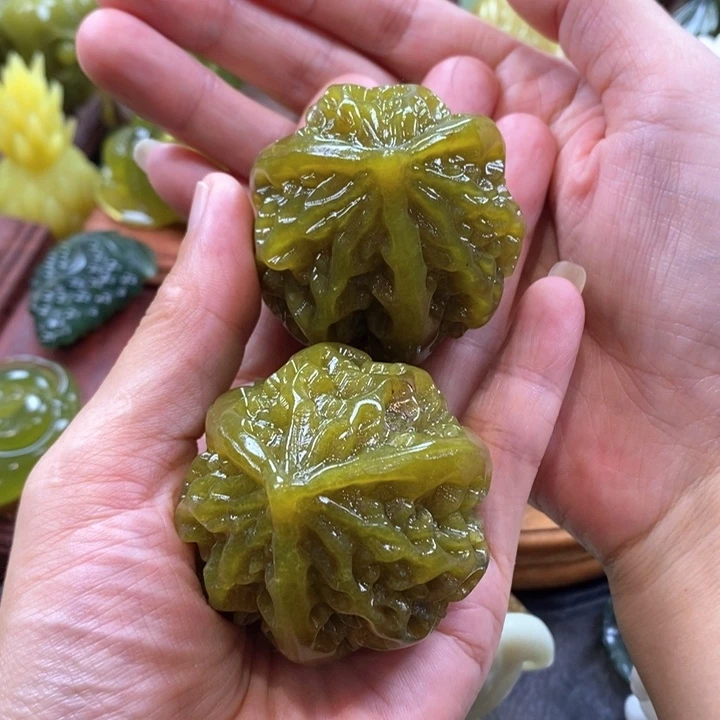 蛇纹石玉未镶嵌手把