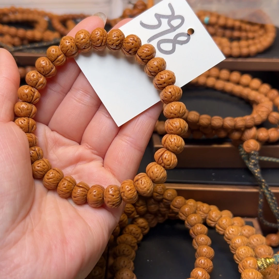 一***师文玩核桃把件秦岭龙纹桃核11蟠桃手持