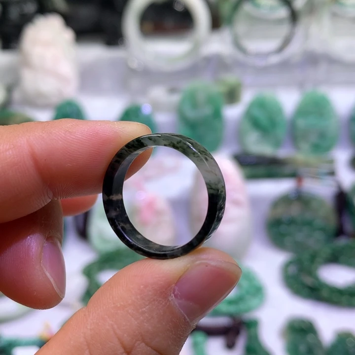 独山玉未镶嵌戒圈18 .4内径