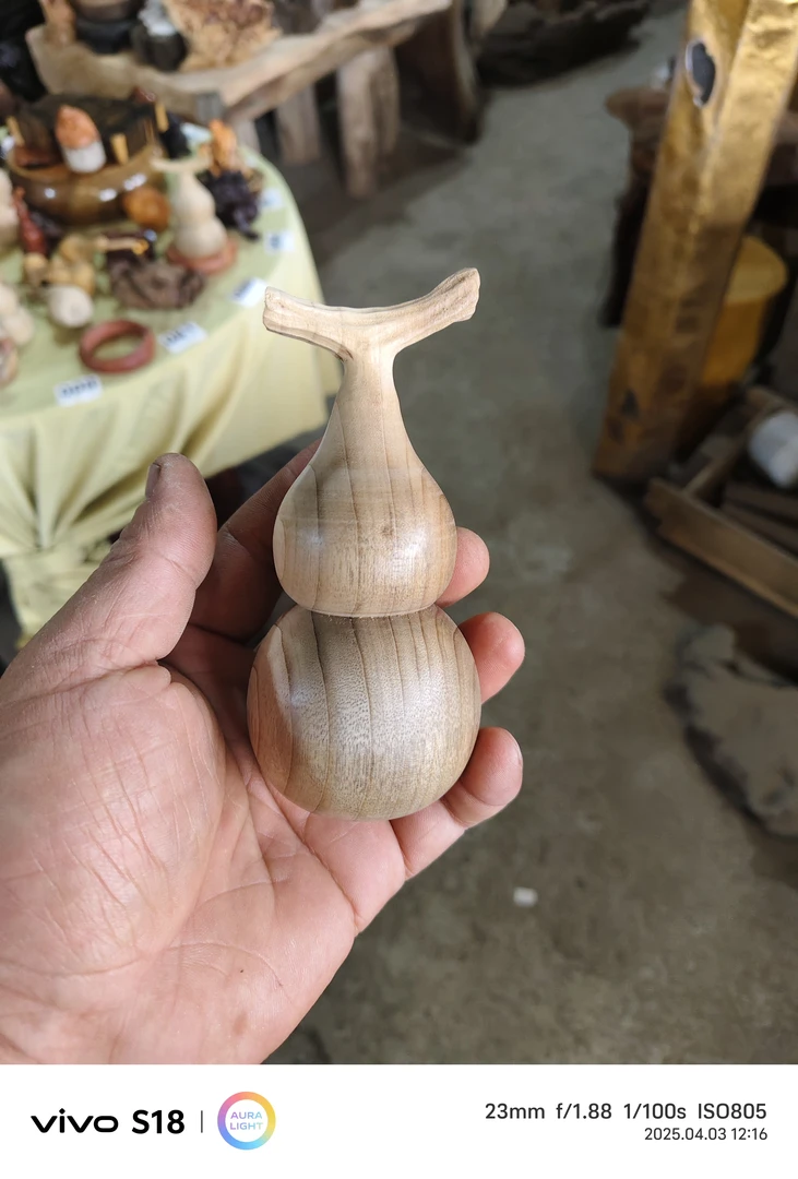 金丝楠木葫芦，闻香味，高温煮过，全手工制作，12✘6cm