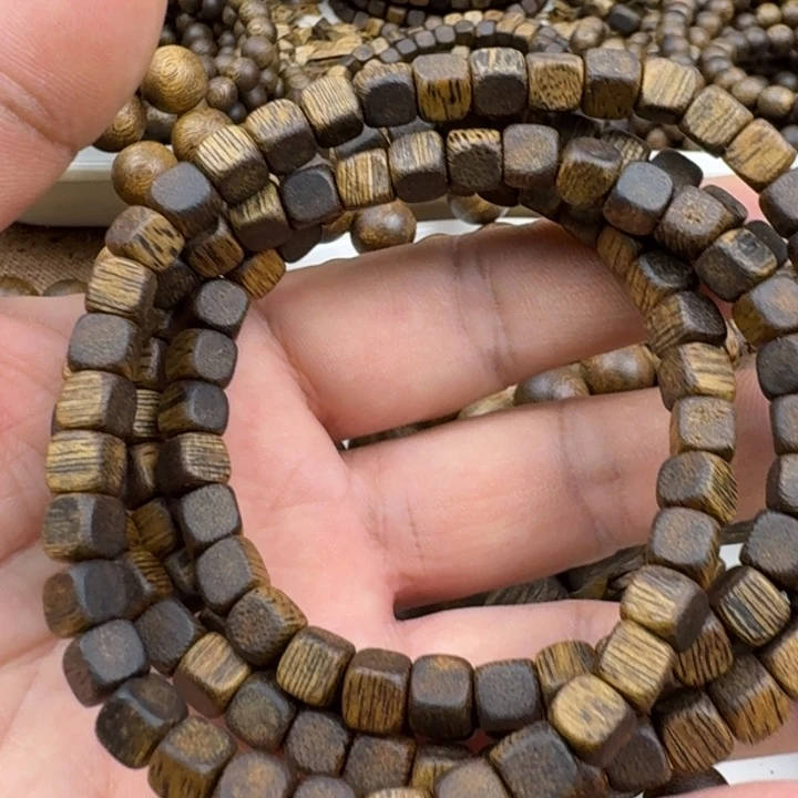 岁***G手串沉香张勺子手串19克加