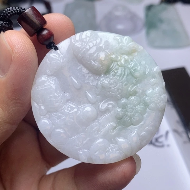 颈饰未镶嵌翡翠翡翠