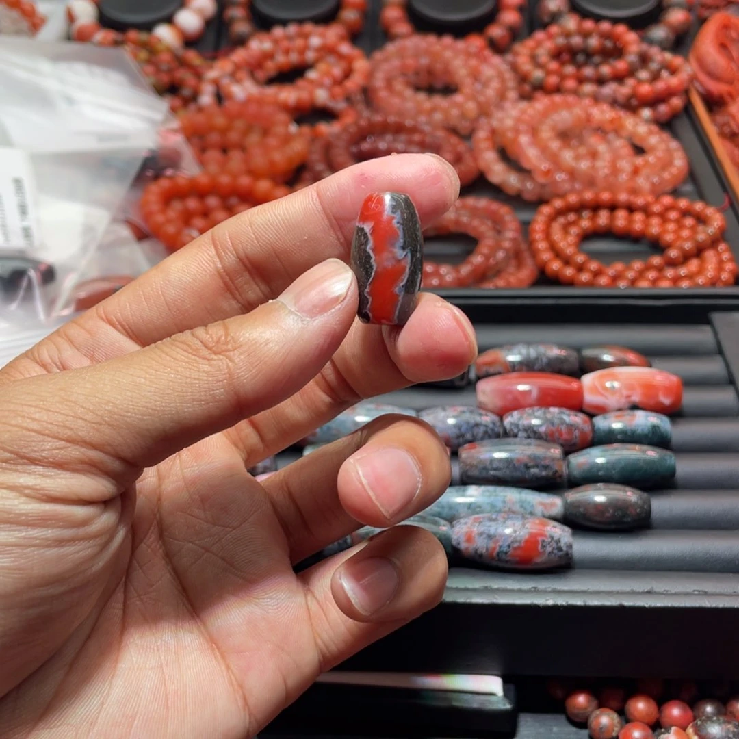 南红玛瑙手链未镶嵌、****