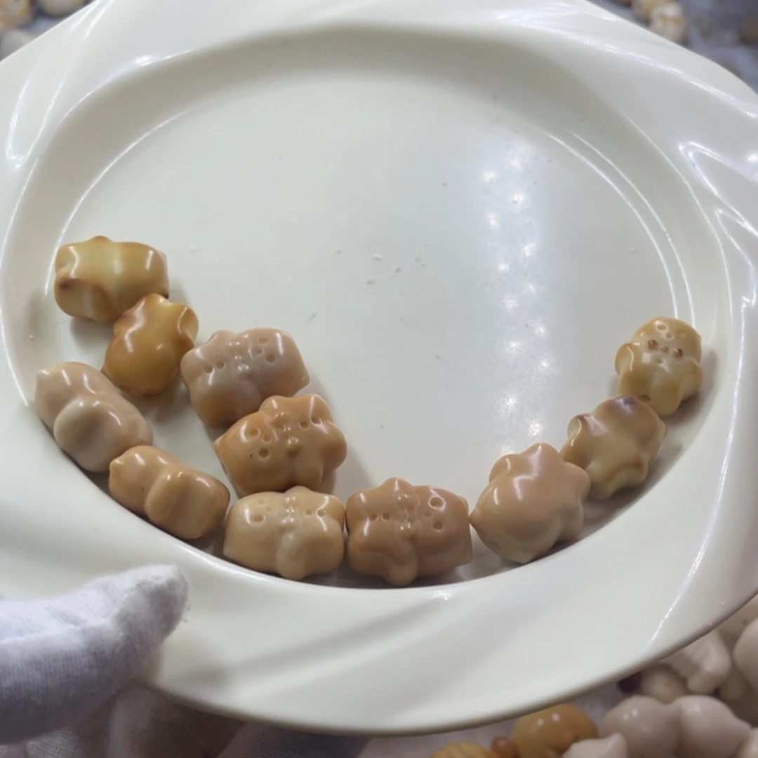 吊坠菩提根/象牙果微瑕小熊饼干十一颗