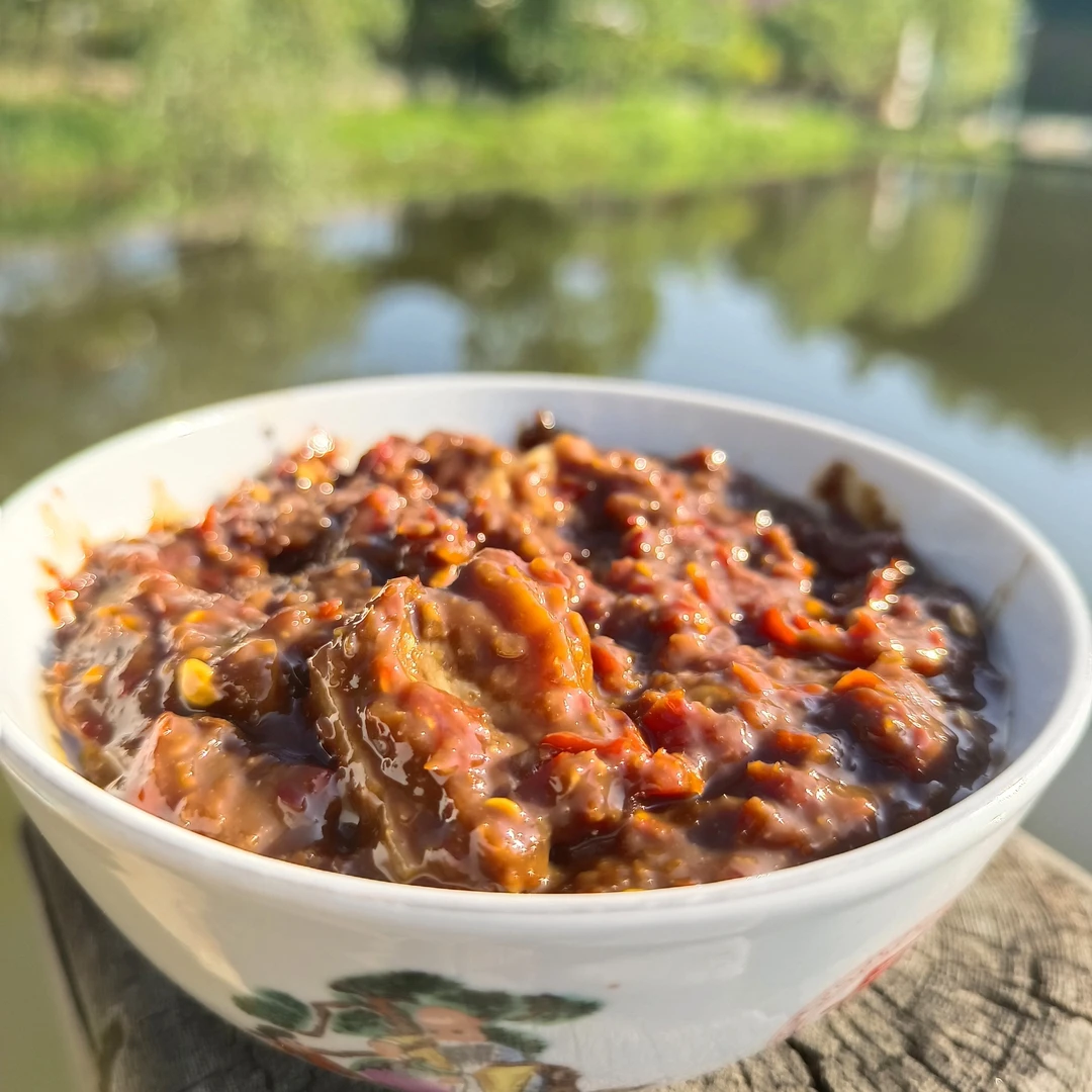 江西乐平特产，纯太阳晒制鲜辣小麦酱，香鲜辣味十足