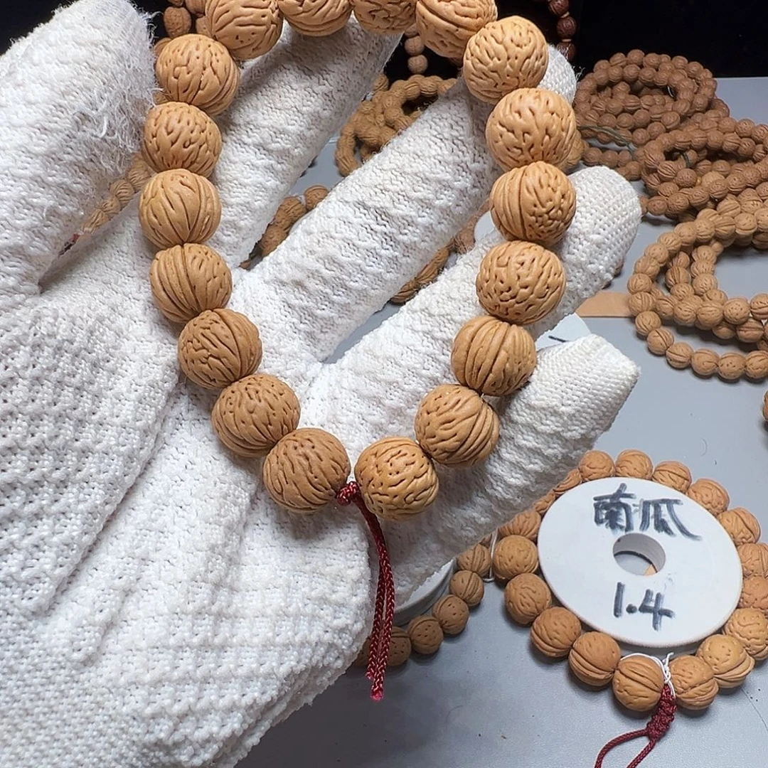 幸***]手串桃核1.4矮桩竖纹